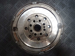 маховик Mercedes-Benz A-Класс W169 2005, 2.0 л., МКПП, хетчбэк 5 дв., A6400301905