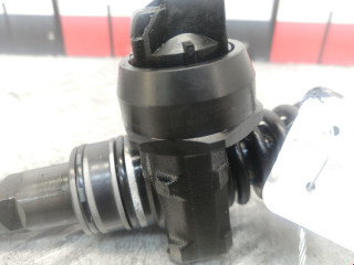 форсунка Audi A3 8P 2004, 1.9 л., МКПП, хетчбэк 3 дв., 038130073AG