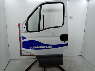 дверь передняя левая IVECO Daily 3 поколение 2003, 2.8 л., МКПП, микроавтобус, 99460119