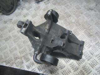 механизм натяжения ремня, цепи Volkswagen Passat B4 1995, 1.9 л., 028903143AB