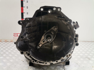 КПП механическая (МКПП) Audi A6 4F/C6 2005, 2.7 л., МКПП, универсал, 0A2300040LX