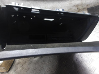 бардачок Audi A6 4F/C6 2007, 2.7 л., АКПП, универсал, 4F1857035BF