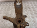 кулак поворотный левый Ford Mondeo 3 поколение 2003, 1.8 л., бензин, МКПП, хетчбэк 5 дв. - фото №6