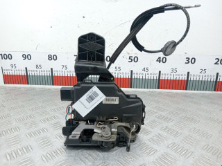замок двери передней левой Volkswagen Passat B5 1997, 1.8 л., МКПП, универсал, 6X1837013H