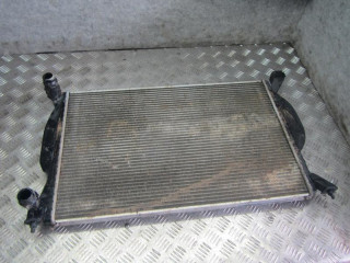 радиатор (основной) Audi A4 B7 2007, 2.0 л., МКПП, универсал