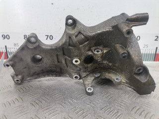 кронштейн гидроусилителя Audi A4 B7 2006, 2.0 л., МКПП, седан, 06D903143C