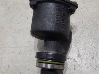 насос вакуумный Audi A4 B5 1999, 1.9 л., AVG, дизель, 5МКПП, серебристый, седан