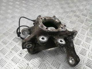 кулак задний правый BMW 5 серия F07/F10/F11 2010, 2.0 л., АКПП, седан, 33326793770