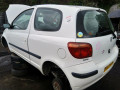КПП механическая (МКПП) Toyota Yaris P1 [рестайлинг] 2004, 1.0 л., МКПП, хетчбэк 3 дв., 3030052A70 - фото №16
