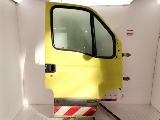 дверь передняя правая Renault Master 2 поколение 2002, 2.5 л., МКПП, микроавтобус, 7751474637