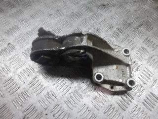 кронштейн полуоси Peugeot 306 1 поколение 1996, 1.6 л., 9638393780