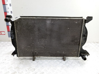 радиатор (основной) Audi A4 B7 2005, 2.5 л., МКПП, универсал, 8E0121251A