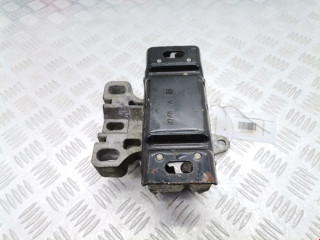 подушка крепления КПП Volkswagen Golf 4 поколение 2001, 2.0 л., МКПП, универсал, 1J0199555AJ