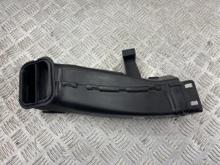 воздуховод BMW X5 G05 [рестайлинг] G05 2023, 3.0 л., B58B30, бензин, АКПП, carbonschwarz metallic (416), внедорожник 5 дв., 13718635093
