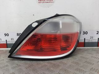 фонарь задний правый Opel Astra H 2006, 1.6 л., МКПП, хетчбэк 5 дв., 93190305