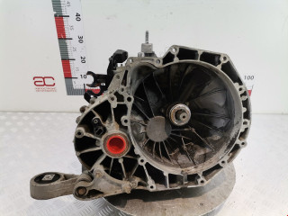 КПП механическая (МКПП) Ford Focus 1 поколение 1999, 2.0 л., МКПП, универсал, 1207424