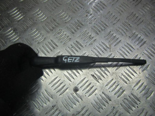 щеткодержатель (поводок стеклоочистителя, дворник) Hyundai Getz 1 поколение 2005, 1.1 л., МКПП, хетчбэк 5 дв.
