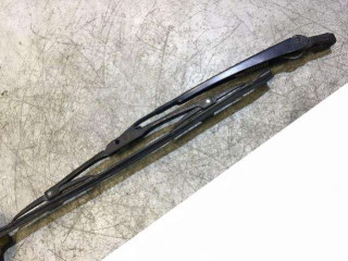 щеткодержатель задний Volkswagen Passat B5 1999, 3B9955707A