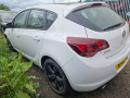 форсунка Opel Astra J 2010, 2.0 л., МКПП, хетчбэк 5 дв., 55566050 - фото №4