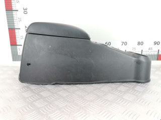 подлокотник Hyundai Matrix 1 поколение 2003, 1.5 л., МКПП, хетчбэк 5 дв., 8466017100LK