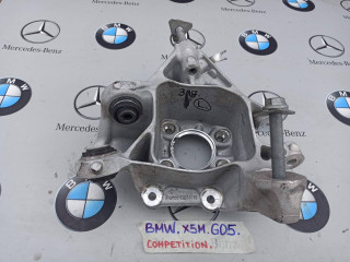 кулак поворотный левый BMW X5 M F95 2021, 4.4 л., бензин, полный привод, 6876653