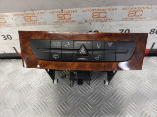 кнопка аварийной сигнализации Mercedes-Benz E-Класс W211/S211 2004, 2.7 л., АКПП, универсал, A21182109587167