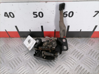 замок капота Honda Jazz 2 поколение [рестайлинг] 2012, 1.3 л., МКПП, хетчбэк 5 дв.