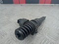 форсунка Volkswagen Golf 5 поколение 2006, 1.9 л., МКПП, хетчбэк 5 дв., 038130073AG - фото №3