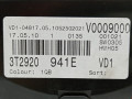 щиток приборов (приборная панель) Skoda Superb 2 поколение 2010, 2.0 л., МКПП, хетчбэк 5 дв., 3T2920941E - фото №5