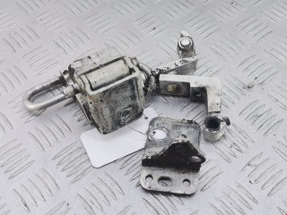 петля двери Volkswagen Passat B5 1997, 1.8 л., МКПП, универсал, 3B4833412D