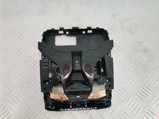 фонарь салона (плафон) BMW 1 серия F40 2020, 2.0 л., АКПП, хетчбэк 5 дв., 61315A198C5