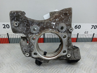 кулак задний левый Audi A6 4F/C6 2005, 3.0 л., вариатор, универсал, 4F0505433G