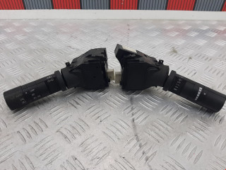 переключатель подрулевой (стрекоза) Nissan Navara D40 2007, 2.5 л., МКПП, пикап, 25260EA001