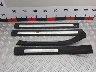 накладка на порог Mercedes-Benz B-Класс W245 2008, 2.0 л., МКПП, хетчбэк 5 дв., A16968011749051