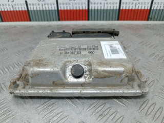 блок управления двигателем Volkswagen Polo 3 поколение 2001, 1.4 л., МКПП, хетчбэк 3 дв., 030906032CG