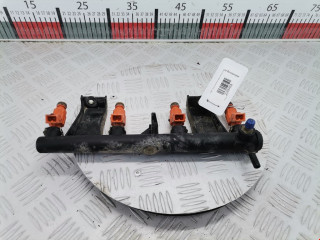 форсунка Peugeot 206 1 поколение 2002, 1.6 л., МКПП, хетчбэк 3 дв., 1984E9