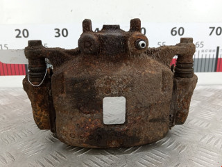 суппорт передний правый Mitsubishi L200 4 поколение 2007, 2.5 л., МКПП, пикап, 4605A202