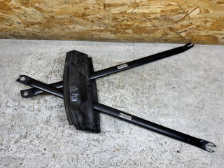 распорка стоек BMW X1 E84 2010, 51612993031, DS299303101, DS299303201, 64319175860