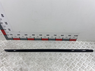 Уплотнитель стекла BMW X5 G05 [рестайлинг] G05 2023, 3.0 л., B58B30, бензин, АКПП, carbonschwarz metallic (416), внедорожник 5 дв., 51335A8A266, 51337444094