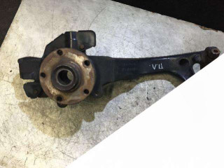 кулак поворотный левый Audi A4 B5 1999, 8D0407257AD