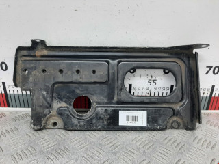 крепление аккумулятора Audi A6 4B/C5 1998, 2.5 л., МКПП, седан, 4B1805213