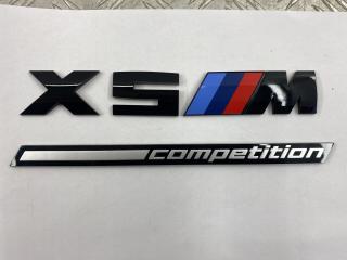 эмблема BMW X5 M F95 [рестайлинг] 2023, 4.4 л., бензин, mineralweiß metallic (a96), 51148096408
