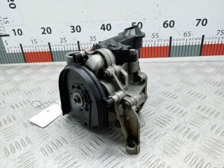 насос масляный BMW 5 серия F07/F10/F11 2011, 2.0 л., МКПП, универсал, 11417810823