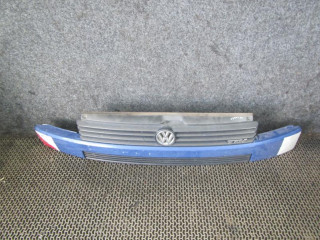 решетка радиатора Volkswagen Transporter T4 1996, 2.5 л., МКПП, микроавтобус