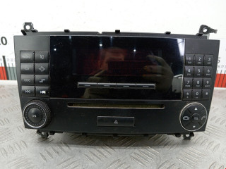 магнитола Mercedes-Benz C-Класс W203/S203/CL203 [рестайлинг] 2006, 2.5 л., МКПП, хетчбэк 3 дв., A2038704589