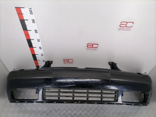 бампер передний Volkswagen Golf 4 поколение 1998, 1.6 л., МКПП, хетчбэк 5 дв., 1J0807217C