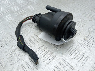 корпус топливного фильтра BMW 7 серия E65/E66/E67 2004, 3.0 л., АКПП, седан, 13327788702