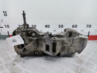 кронштейн генератора BMW 5 серия F07/F10/F11 2011, 3.0 л., АКПП, седан, 11168506863