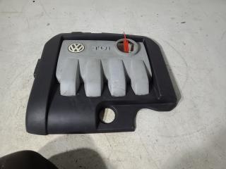 декоративная крышка двигателя Volkswagen Passat B6 2009, 2.0 л., TDi PD, CBAA, дизель, 6МКПП, серебристый, универсал, передний привод, 03G103925BL