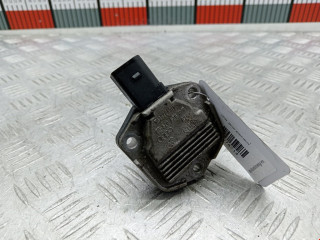 датчик уровня масла Volkswagen Golf 4 поколение 2000, 2.0 л., МКПП, хетчбэк 3 дв., 1J0907660B